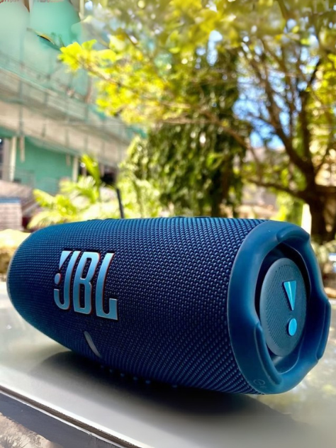 JBL CHARGE 5 PRO: 2X1 Y EXPLOTA LA FIESTA