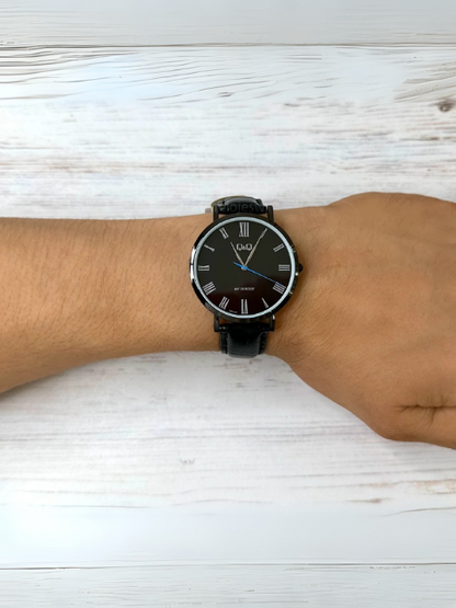 Combo Distinción Total 🧳⌚👜 | Bolso + Billetera + Correa + Reloj Q&Q